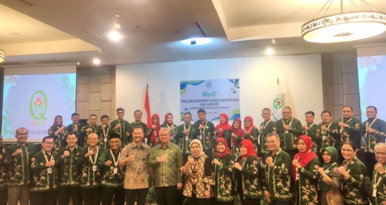 Rapat Evaluasi Lembaga Akreditasi Fasyankes Seluruh Indonesia (Laskesi) di Ballroom Meranti Hotel Mercure Pontianak, Sabtu (20/01/2024). (Foto: Indri)