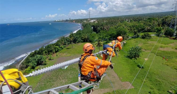 PLN Gelar Apel Siaga Kelistrikan, Pastikan Keandalan Pelayanan KTT WWF 2024 di Bali