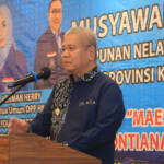 Pj Gubernur Kalbar Harisson memberikan sambutannya saat membuka Musda III HNSI Kalimantan Barat