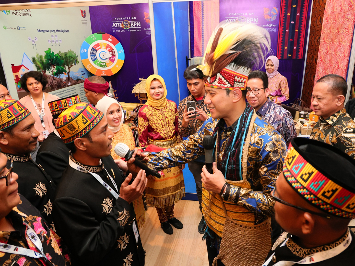 Ekshibisi Tanah Ulayat, Menteri AHY, registrasi tanah adat, ATR/BPN, Masyarakat Hukum Adat, Indonesia-ASEAN