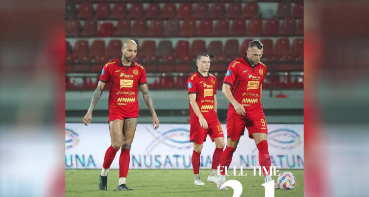 Persija Jakarta Keok dari PSBS Biak: Kekalahan Mengejutkan 1-3 di Liga 1 - Persija Jakarta vs Dewa United, pengamanan GBK, Liga 1 Indonesia, Persija vs Dewa United 2024, rekayasa lalu lintas GBK