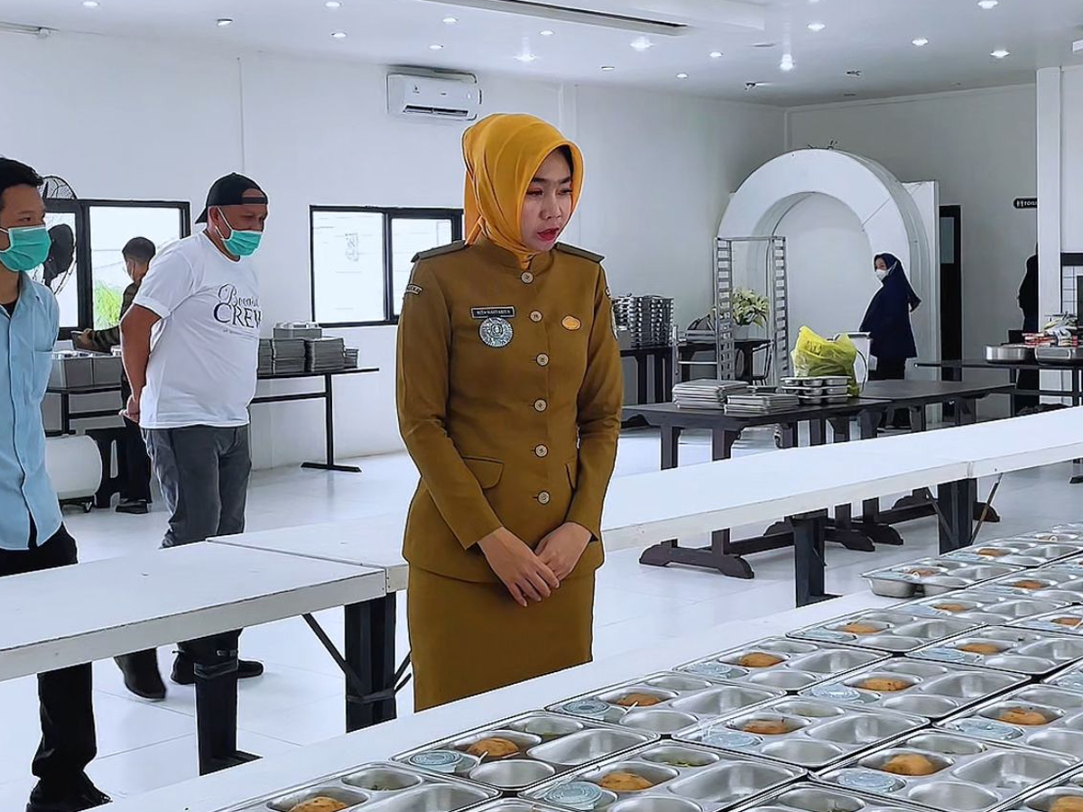 Makan Bergizi Gratis di Pontianak, Makan Bergizi Gratis, Rita Hastarita Makan Bergizi