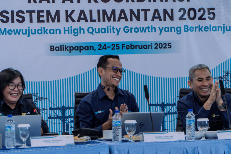 PLN Kalimantan, listrik Ramadhan 2025, pasokan listrik andal, sistem kelistrikan Kalimantan, PLN Group, Ramadhan 1446 H, listrik IKN, pemadaman listrik